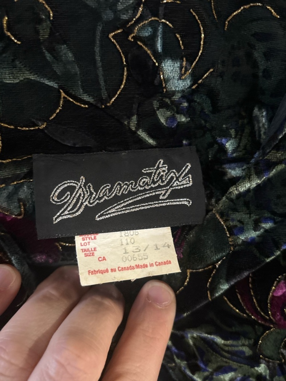 Vintage Velvet Floral Button-Front Jacket in Deep Jewel Tones - Picture 4 of 9